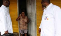 Cubanos do Mais Médicos terão direito à residência no Brasil 
