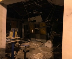 Quadrilha explode banco, atira em prédios e cerca policiais em madrugada de terror na cidade de São José de Piranhas