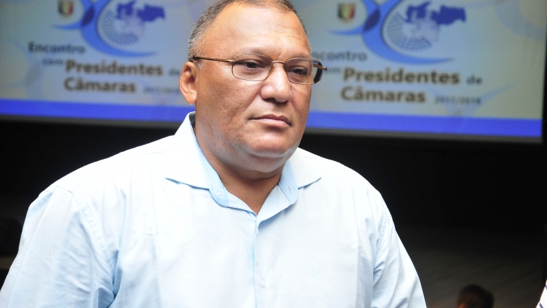Presidente da Câmara de Cajazeiras deve antecipar segunda parcela do 13º salário