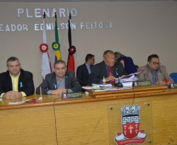 Câmara de Vereadores de Cajazeiras aprova LDO com previsão de despesas para 2018