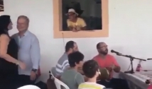 Vídeo mostra José Dirceu, condenado na Lava Jato, dançando em festa em Brasília