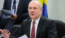 Líder do PSDB no Senado defende saída de tucanos do Governo Temer