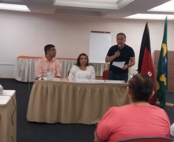 Cida Ramos reúne lideranças e oficializa pré-candidatura a deputada estadual