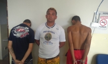 PM prende maior e apreende dois menores acusados de vender drogas perto de escola em Cajazeiras