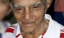 Torcedor mais velho do Fluminense é enterrado em clima de comoção em Cajazeiras; ele tinha 94 anos