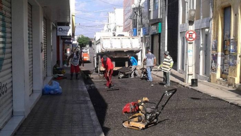 Prefeitura de Cajazeiras anuncia nova malha asfáltica para cidade; recursos para as obras ultrapassam R$ 8 milhões
