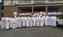 Clero da Diocese de Cajazeiras faz retiro espiritual no Pernambuco