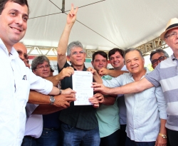 Ricardo Coutinho anuncia adutoras de Carrapateira e Monte Horebe; obras serão com recursos próprios do estado