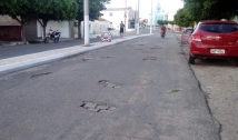 Moradores reclamam da qualidade de asfalto e falta de sinalização em avenidas de Uiraúna