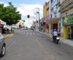 Asfaltamento de 20 ruas e avenidas de Cajazeiras deverá começar em junho; confira a lista
