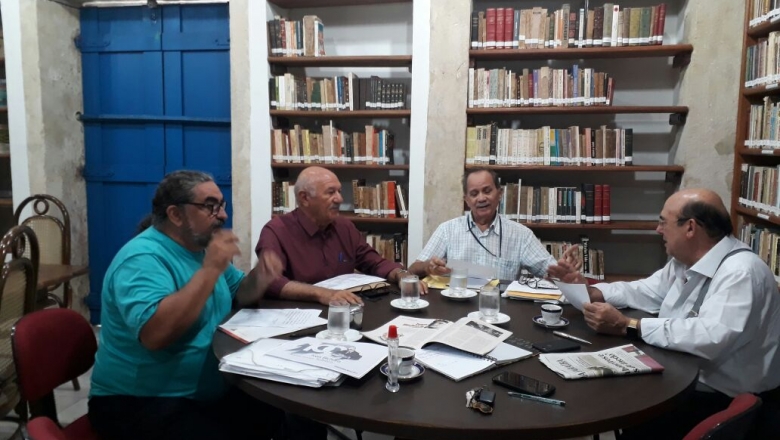 Reunião na APL define programação do centenário de Ivan Bichara e discute criação de academia de letras em Cajazeiras