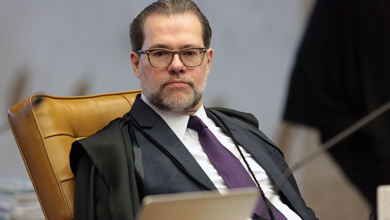 Toffoli arquiva inquérito contra senador paraibano no Supremo