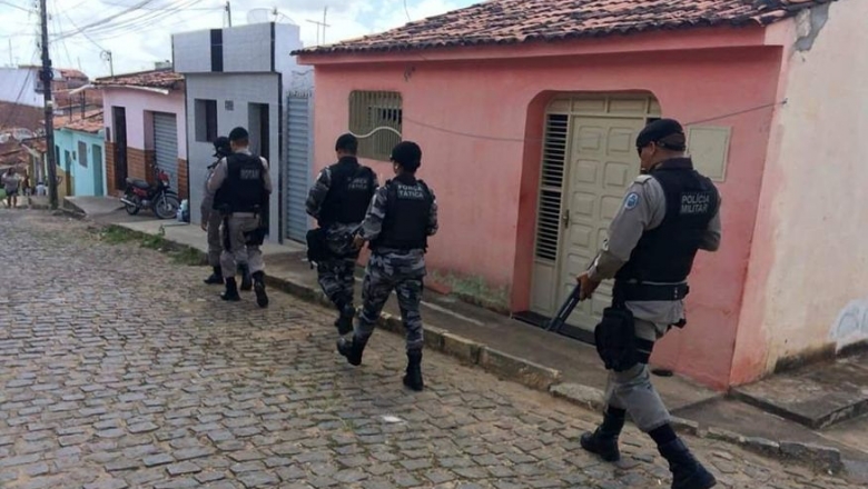 Padrasto é preso suspeito de estuprar duas enteadas na Paraíba