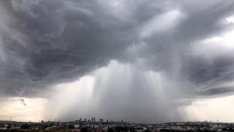 Inmet renova alerta de perigo para chuvas intensas em 164 cidades da PB