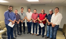 Imprensa repercute nota e desfiliação de 22 prefeitos do PSB