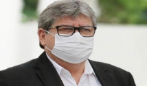 "O uso da máscara será comum igual usar cinto de segurança em um veículo" diz João Azevêdo