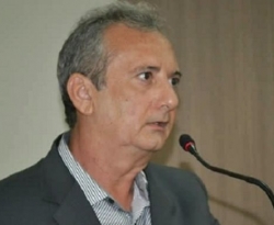 Em Sousa, Dr. Zé Célio quer acordo com os 'Gadelhas', aceita disputar eleição, mas na cabeça de chapa - por Gilberto Lira