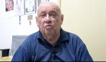 Após cirurgia, Chico Cardoso se recupera em casa com sessões de fisioterapia e fonoaudiologia