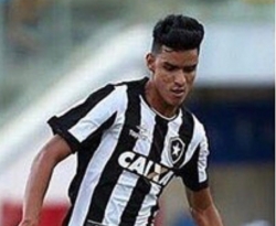 Atlético de Cajazeiras contrata atacante campeão carioca pelo Botafogo em 2018
