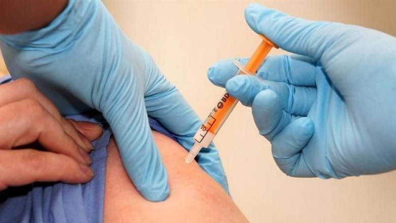 Vacina da Pfizer deve começar a ser testada no Brasil em agosto