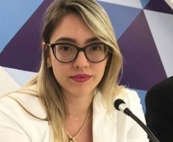 Opção para compor chapa, Myriam Gadelha sai as ruas e inicia pra valer pré-campanha- por Gilberto Lira