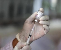 Covid-19: Vacina da Pfizer mostra efeitos colaterais leves e moderados