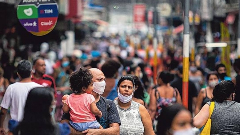 Cientista afirma que população ainda sofrerá 'um ou dois anos’ com a pandemia do coronavírus