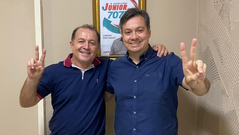 Ceninha Lucena se reúne com Júnior Araújo e por telefone conversa com João Azevêdo e Veneziano