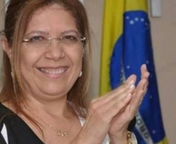Ex-candidata a prefeita de Cajazeiras, ganha na Justiça, e 5 pessoas se retratam nas redes sociais por acusações de escândalos 