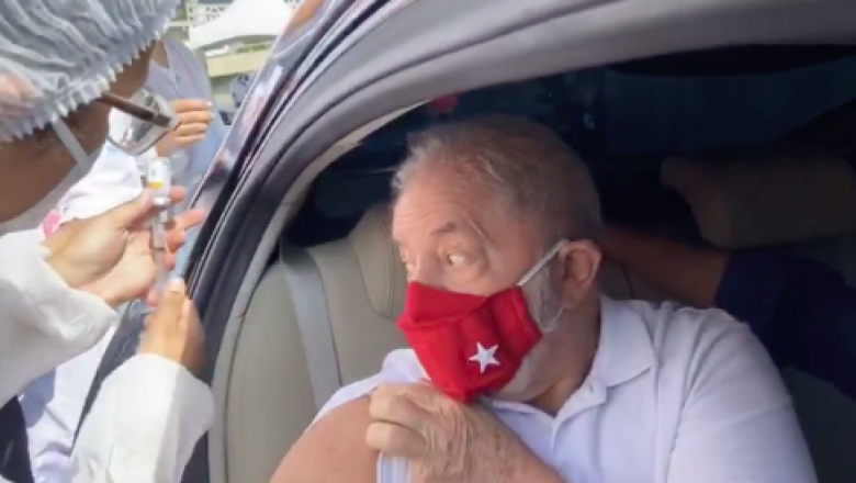 Ex-presidente Lula é vacinado em São Bernardo do Campo