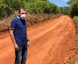 Prefeito Chico Mendes vistoria serviços de recuperação de estradas rurais de São José de Piranhas