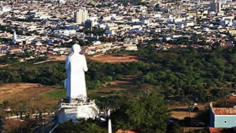 Governo do Ceará publica novo decreto; veja o que pode reabrir no Estado