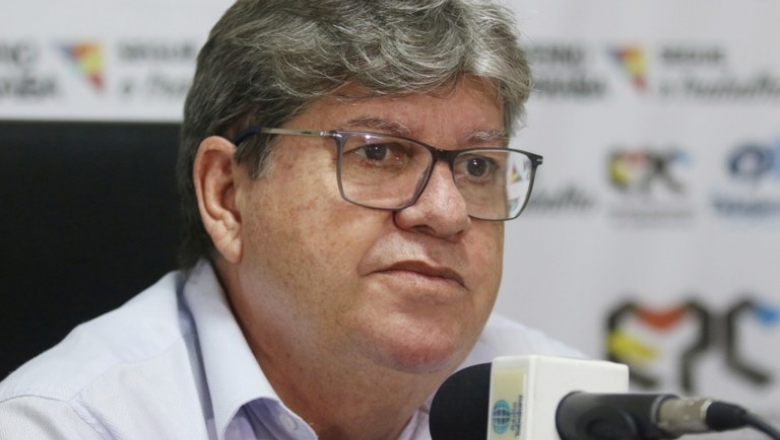 João Azevêdo avalia aliança com PP: "Não existe nenhum carimbo para 2022"
