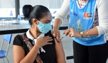 Segunda-feira: prefeitura de João Pessoa aplica 2ª dose das vacinas Astrazeneca e Coronavac 