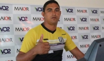Ex-jogador Lúcio Curió é preso suspeito de associação ao tráfico 