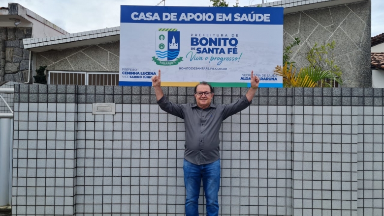 Ceninha Lucena entrega casa de apoio de Bonito de Santa Fé em João Pessoa