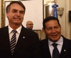 TSE avalia que há condições para cassação da chapa Bolsonaro-Mourão