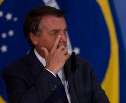 Bolsonaro dará R$ 100 mi para policial comprar casa; ministério é contra