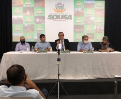 Em coletiva, prefeito Tyrone anuncia período de inscrições para concurso da prefeitura de Sousa com 249 vagas