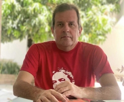 Dia da Independência: prefeito de Sousa usa camisa com foto de Lula e pede: ‘Justiça social, paz e mudança’