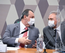 CPI da Pandemia aprova convocação de Ana Cristina Valle, 2ª esposa de Bolsonaro