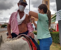Mais de 52 mil paraibanos se vacinam no Dia D contra a covid-19