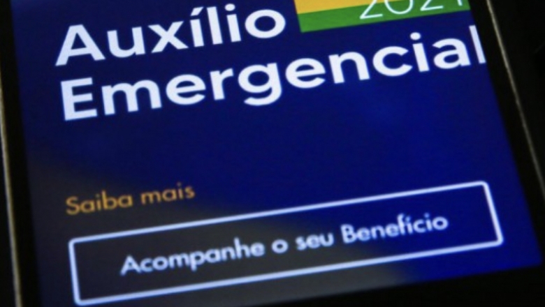 Pais solteiros receberão R$ 3 mil de retroativo do Auxílio Emergencial