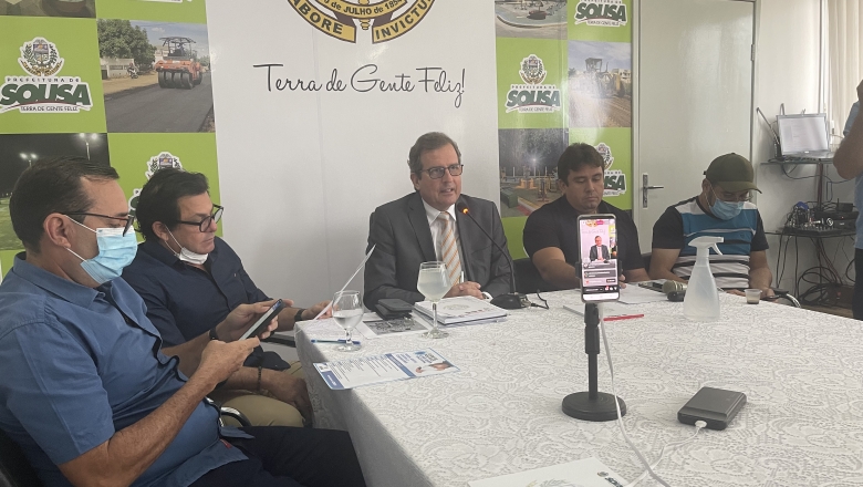Sousa: prefeito Fábio Tyrone projeta 100 ruas pavimentadas e saneadas em 2022: “Serão 75 asfaltadas e 25 calçadas”