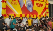 João Azevêdo e deputados adotam o amarelo como a cor da pré-campanha