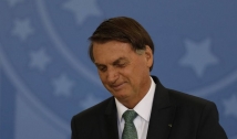 Bolsonaro diz que renegociação de dívida do Fies será regulamentada