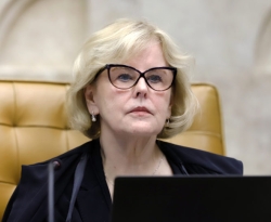 Rosa Weber dá dez dias para Presidência explicar perdão a Silveira