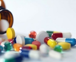 Mais de 13 mil medicamentos podem ficar mais caros a partir de hoje