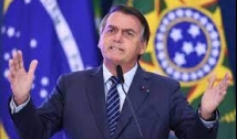 Bolsonaro anuncia que vai a Pernambuco para "se inteirar da tragédia" causada após chuvas