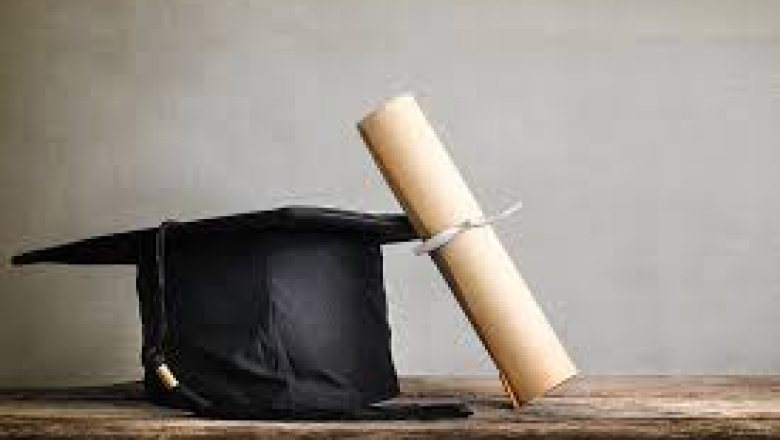 Atraso na entrega de diploma de conclusão de curso superior não gera dano moral, decide TJPB